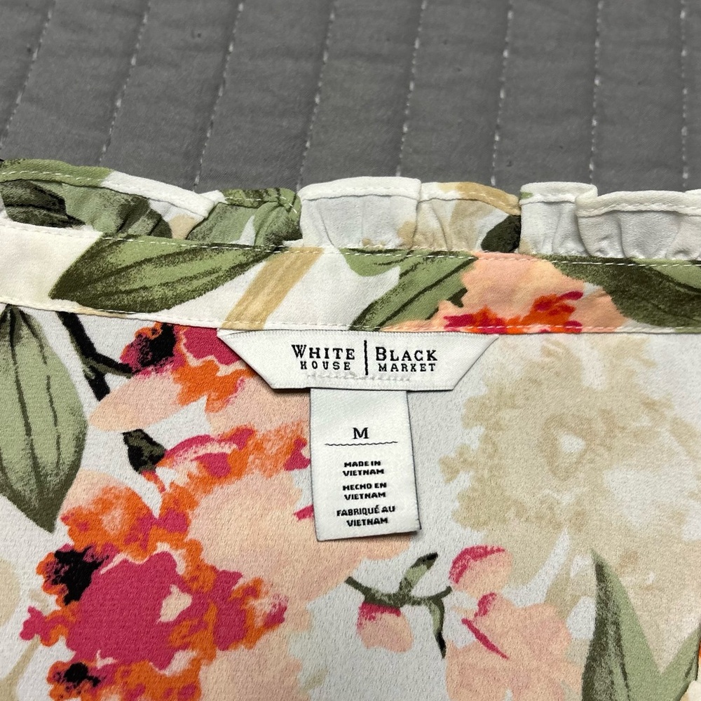 White House Black Market Floral Blouse - Picture 2 of 2